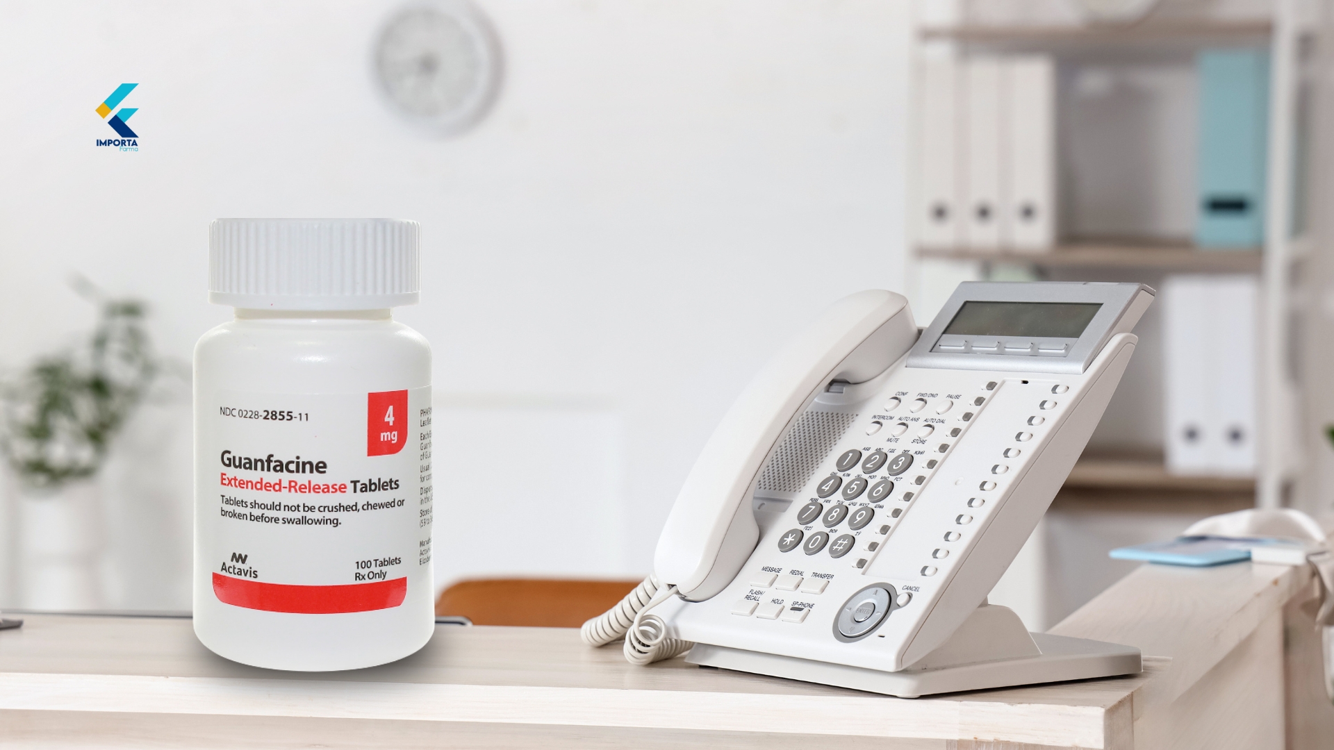 Montagem com logo da Anvisa e receita, ilustrando o processo de como importar Guanfacine ER 4 mg.